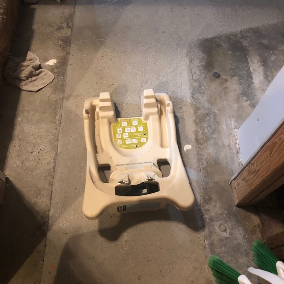 Travel System - Picture 8 of 8